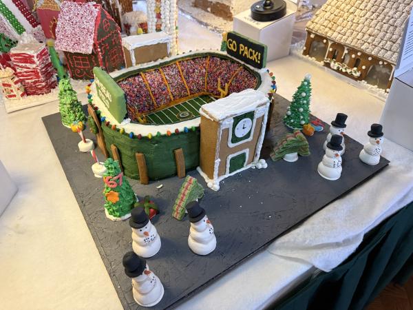 The Frozen Tundra in Frosting 1st Place Open